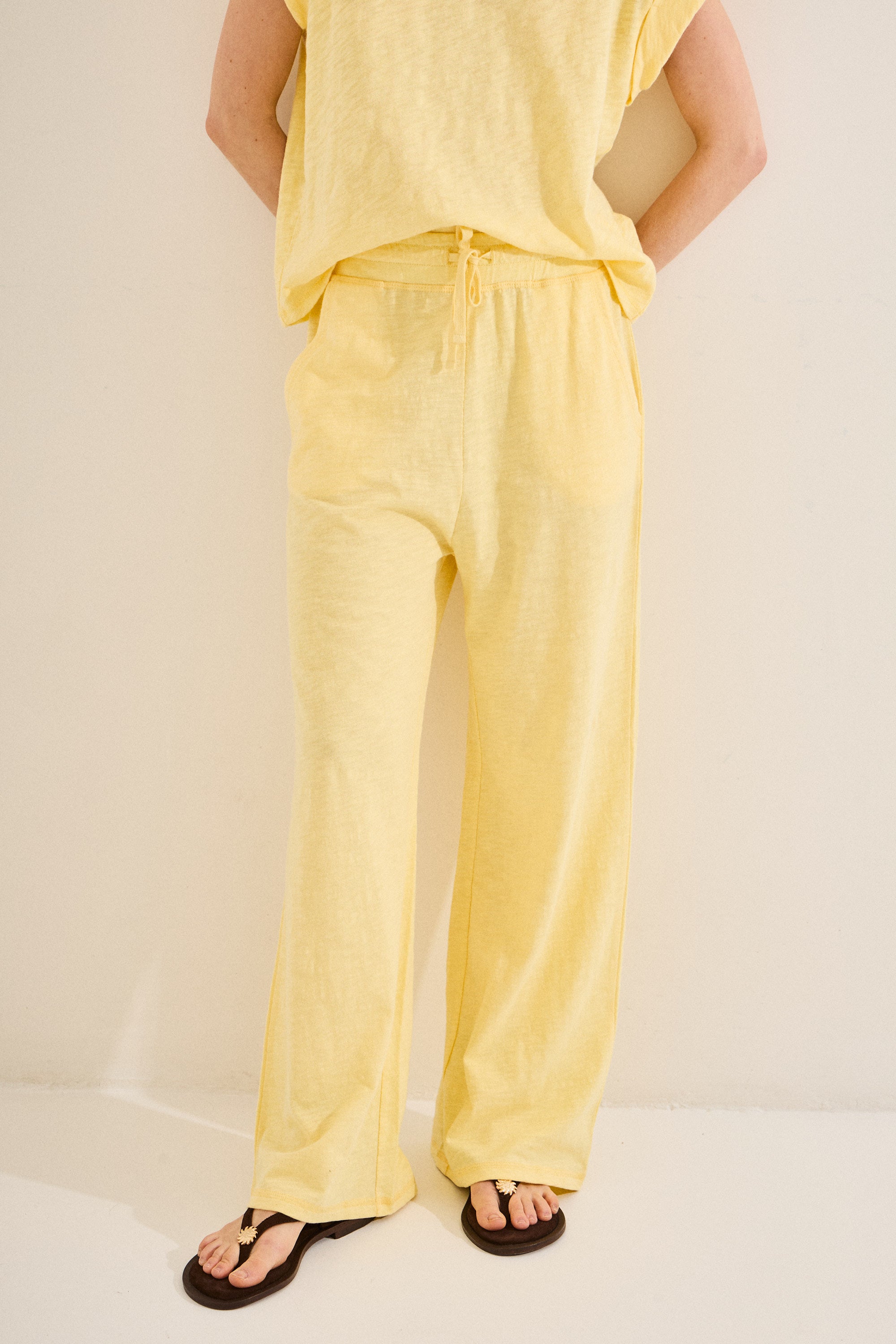 #color_amarillo