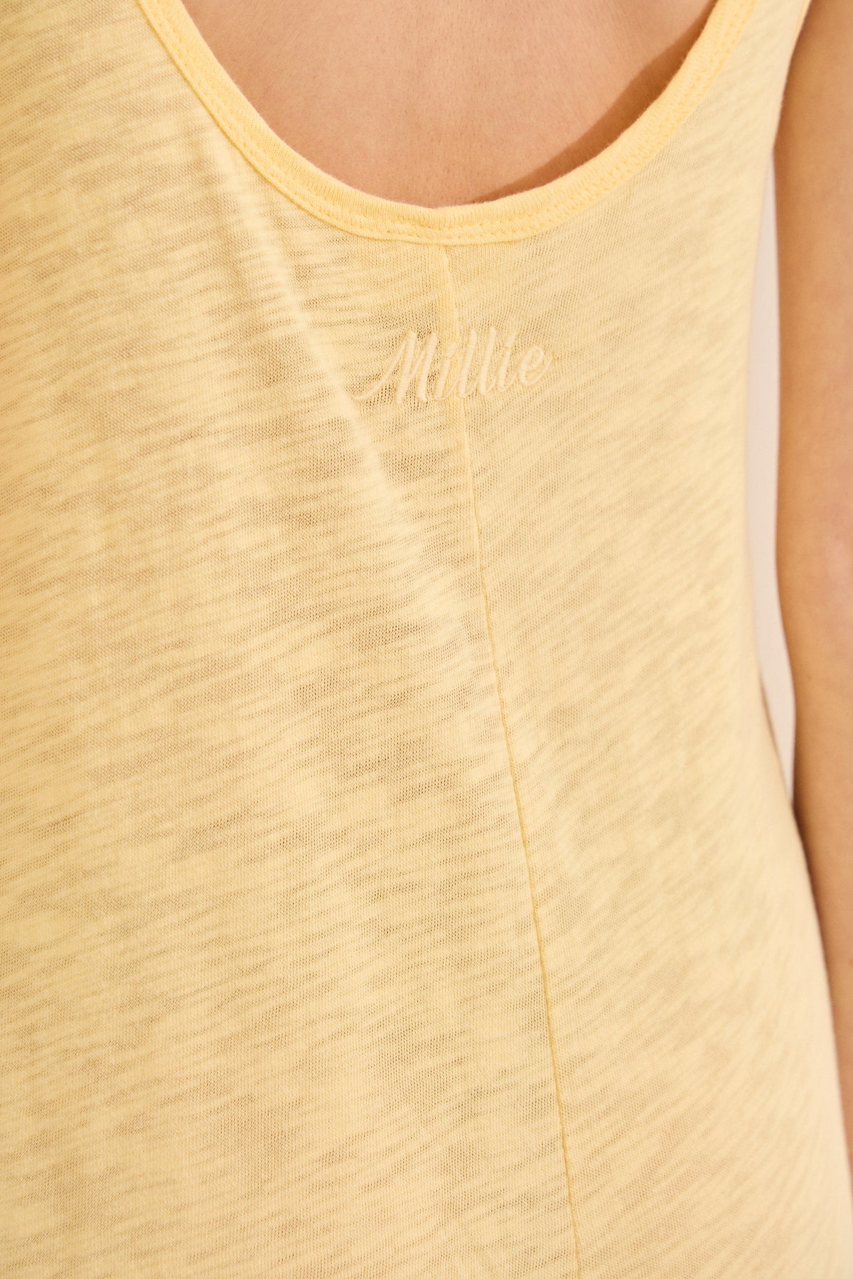 #color_amarillo