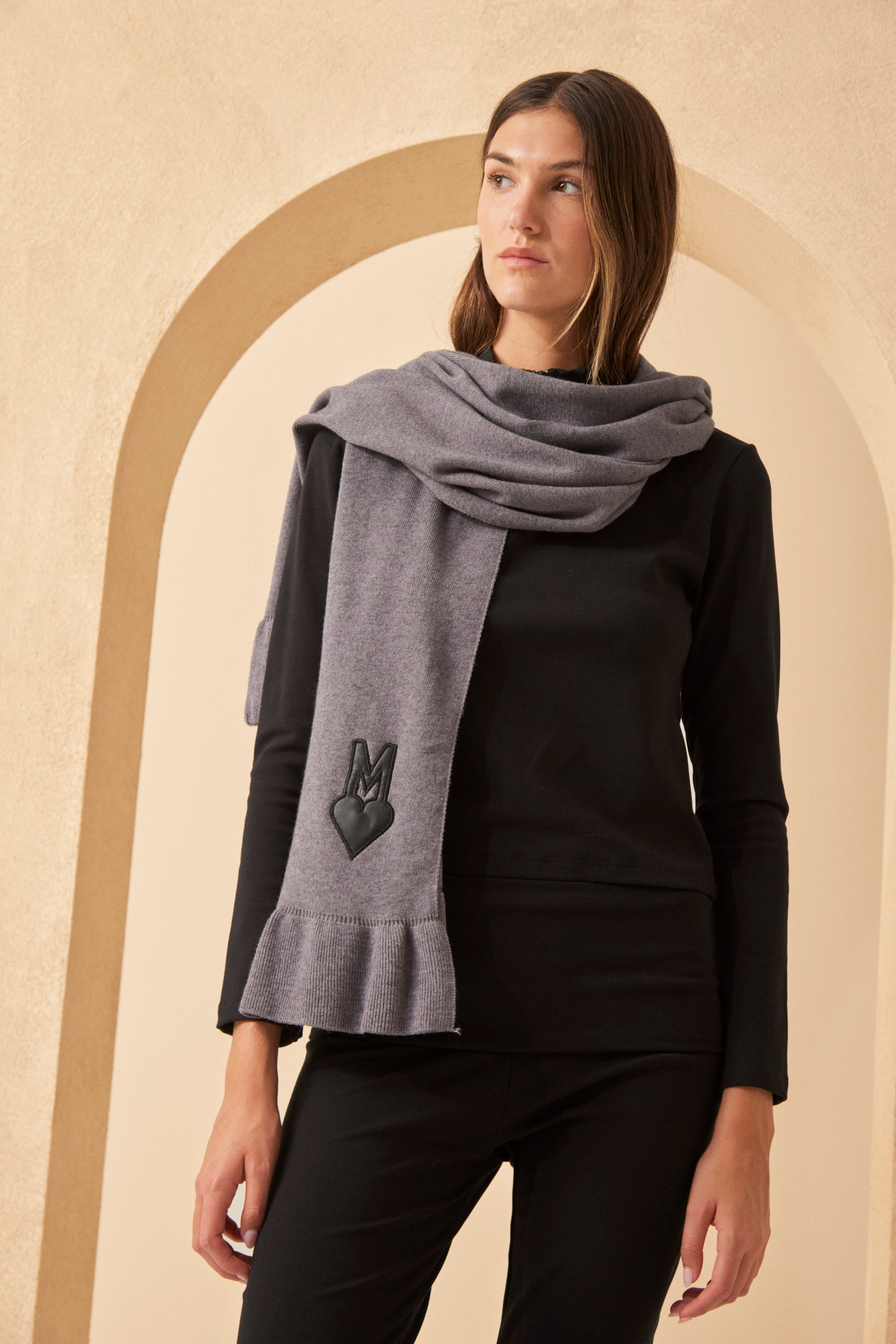#color_gris