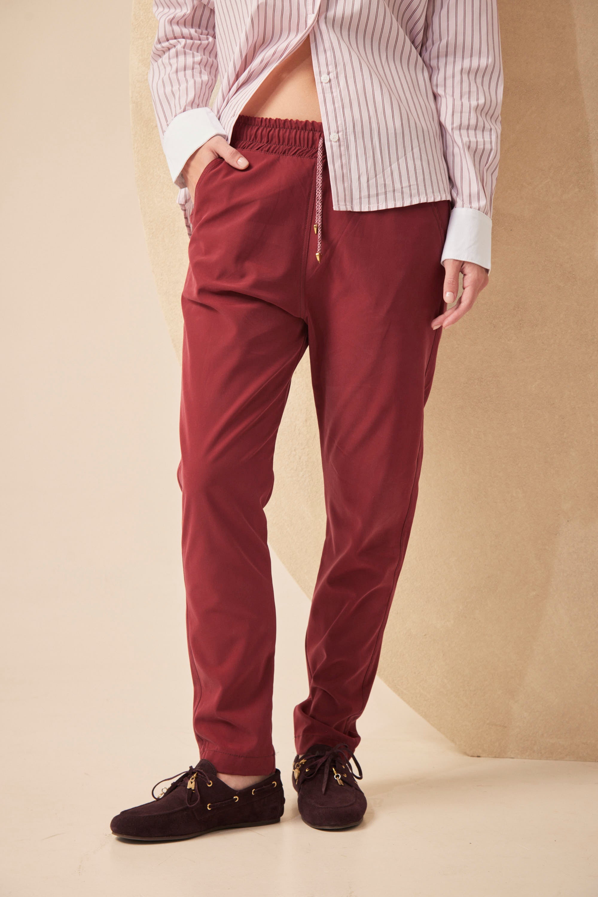 #color_bordo