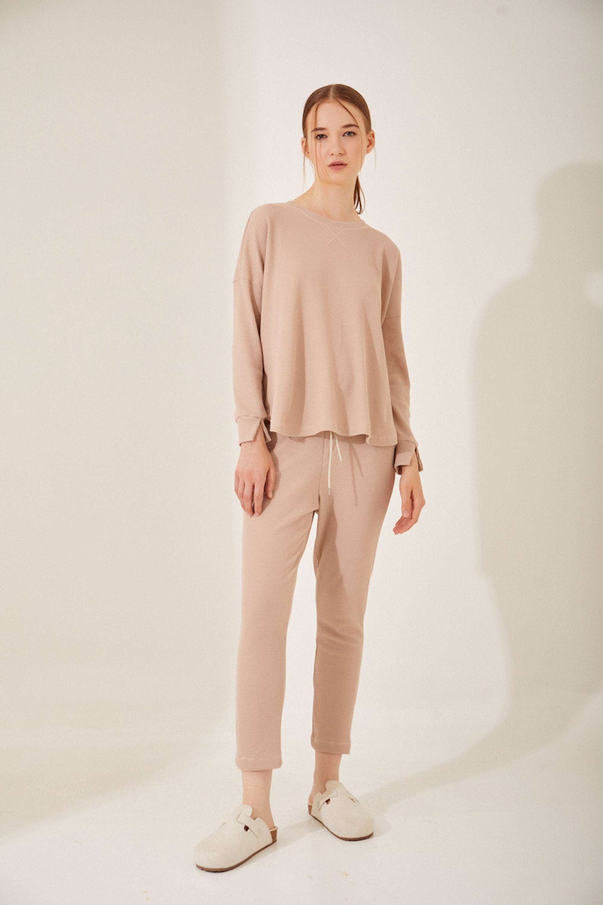 #color_beige