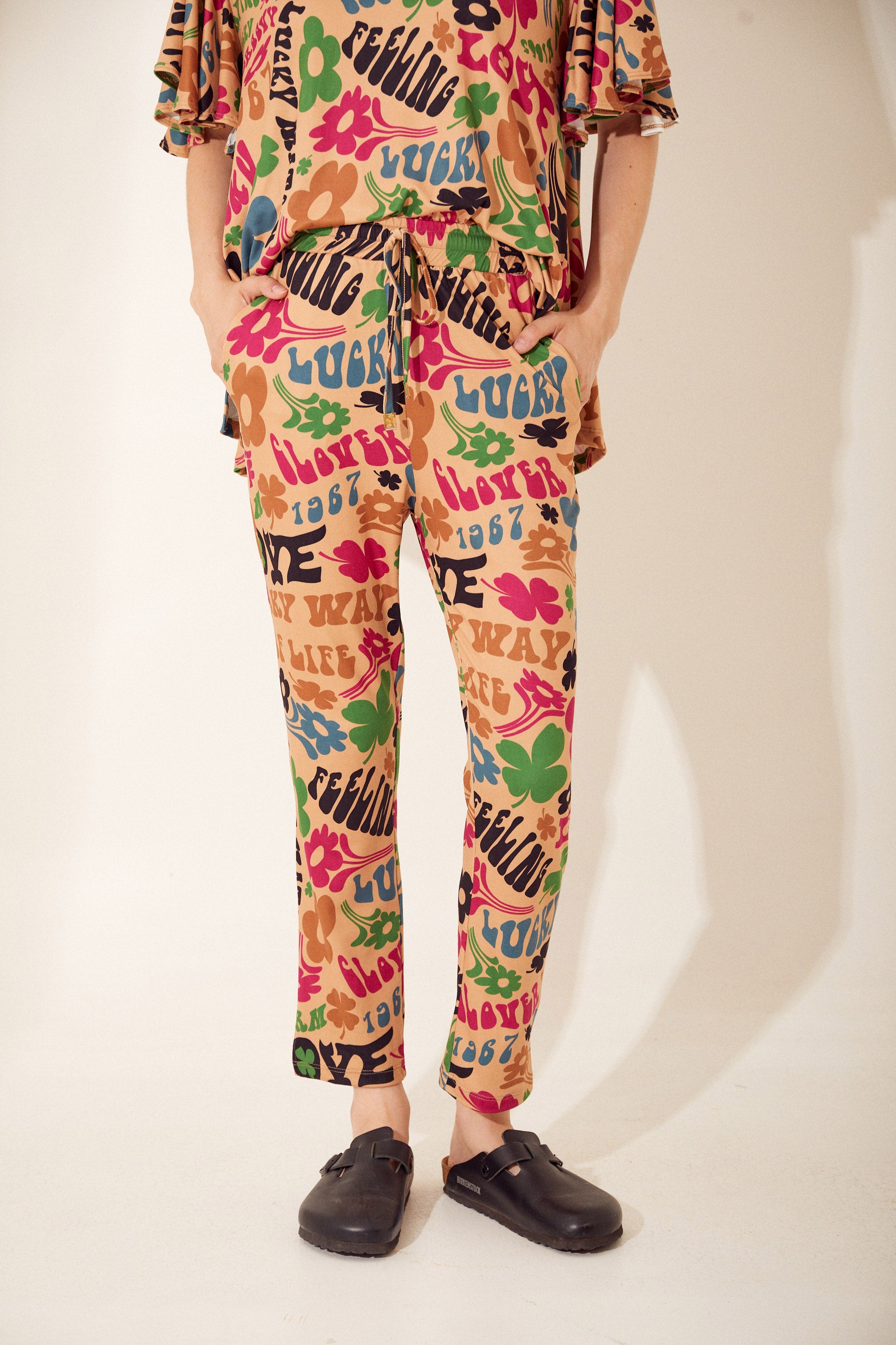 #color_camel