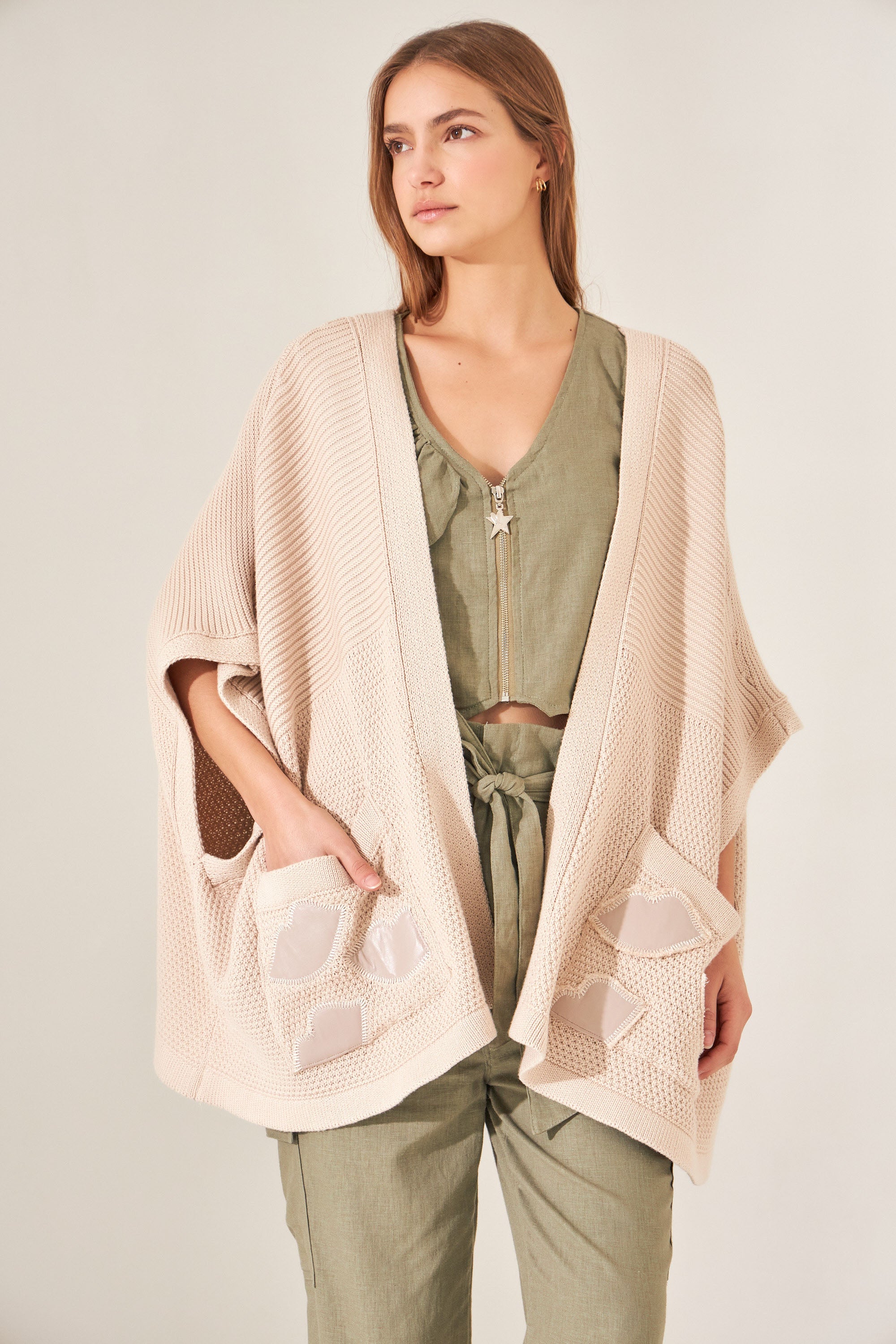 #color_beige