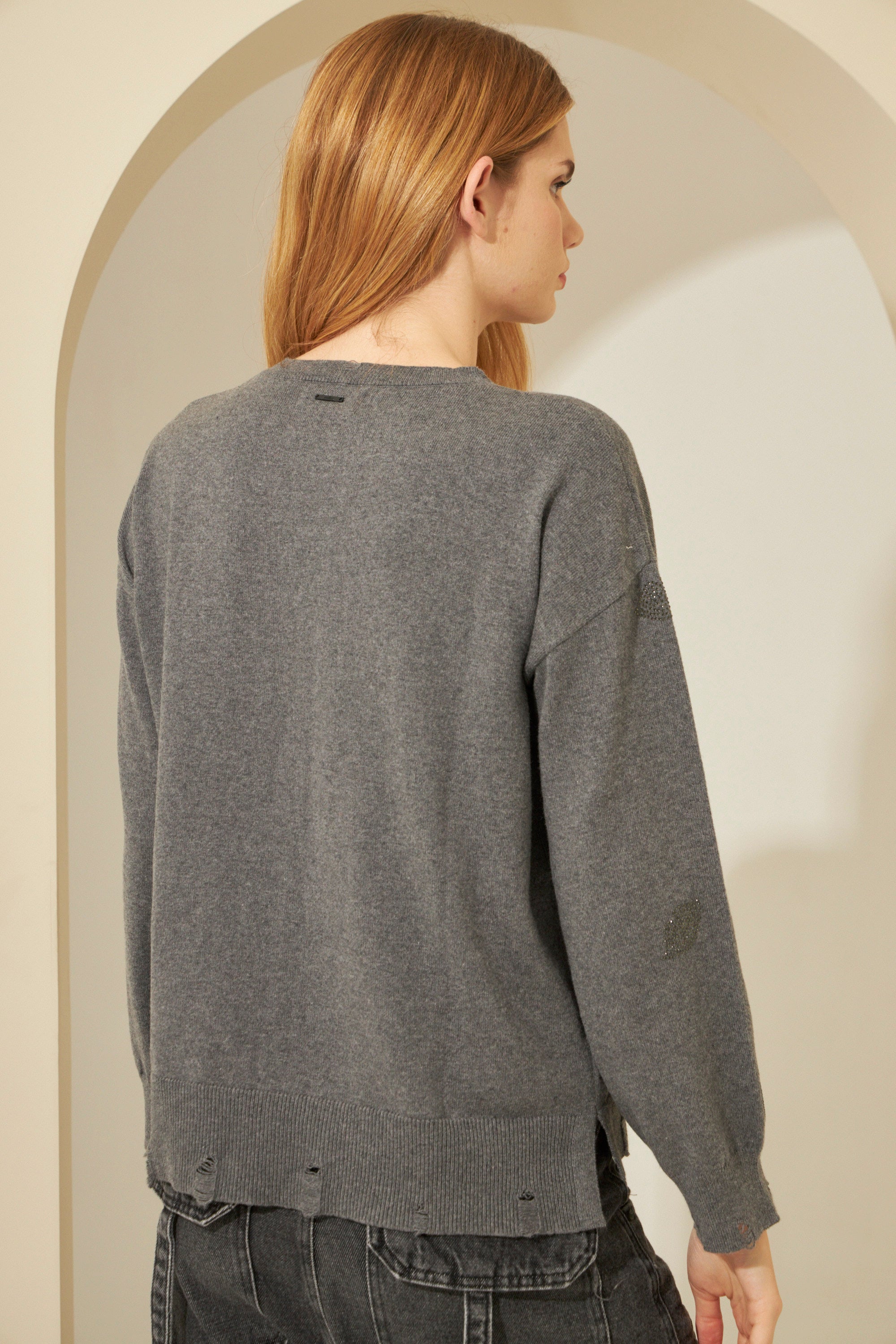 #color_gris oscuro