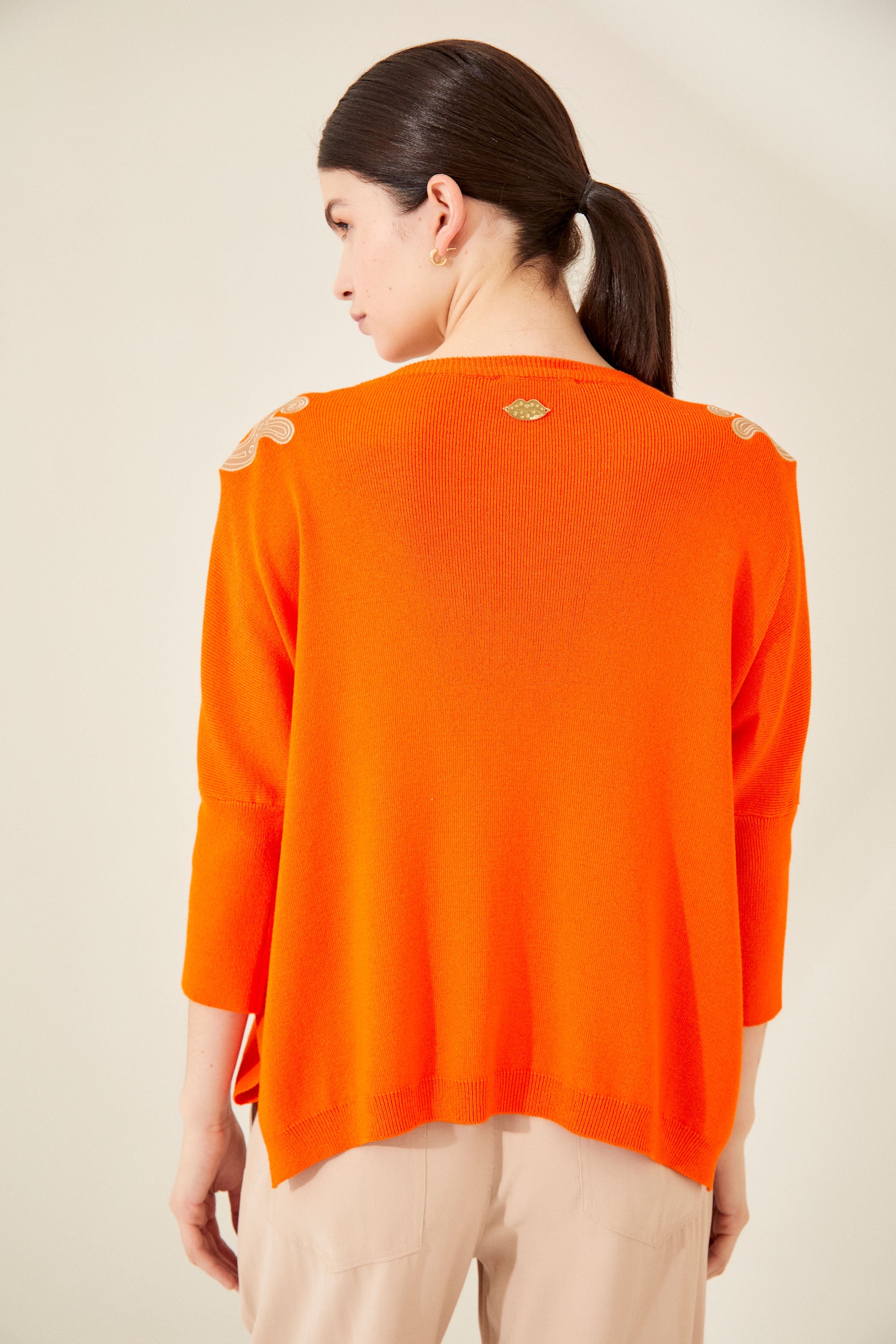 #color_naranja