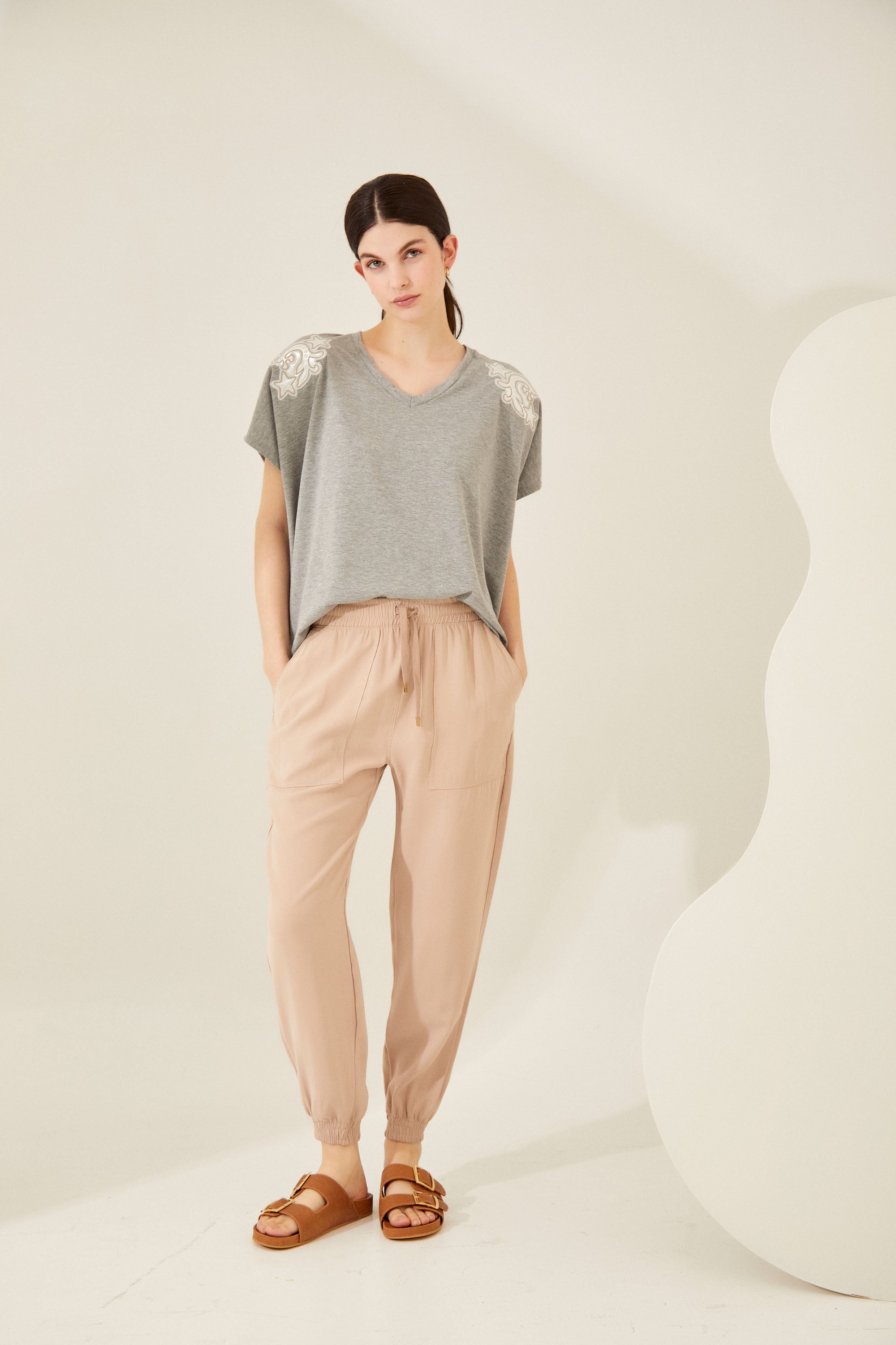 #color_gris
