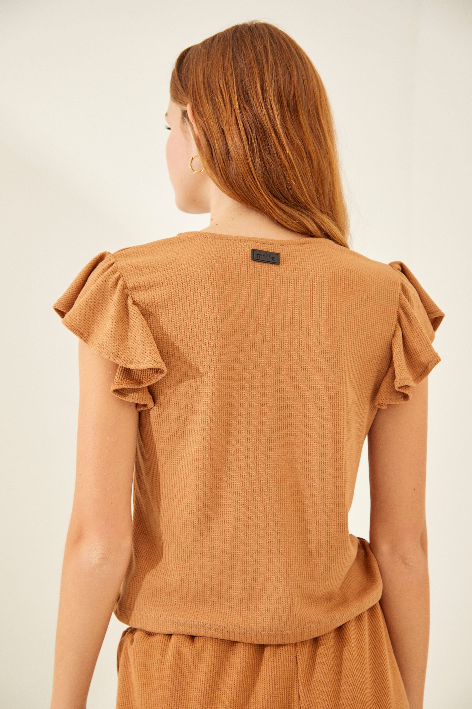 #color_camel
