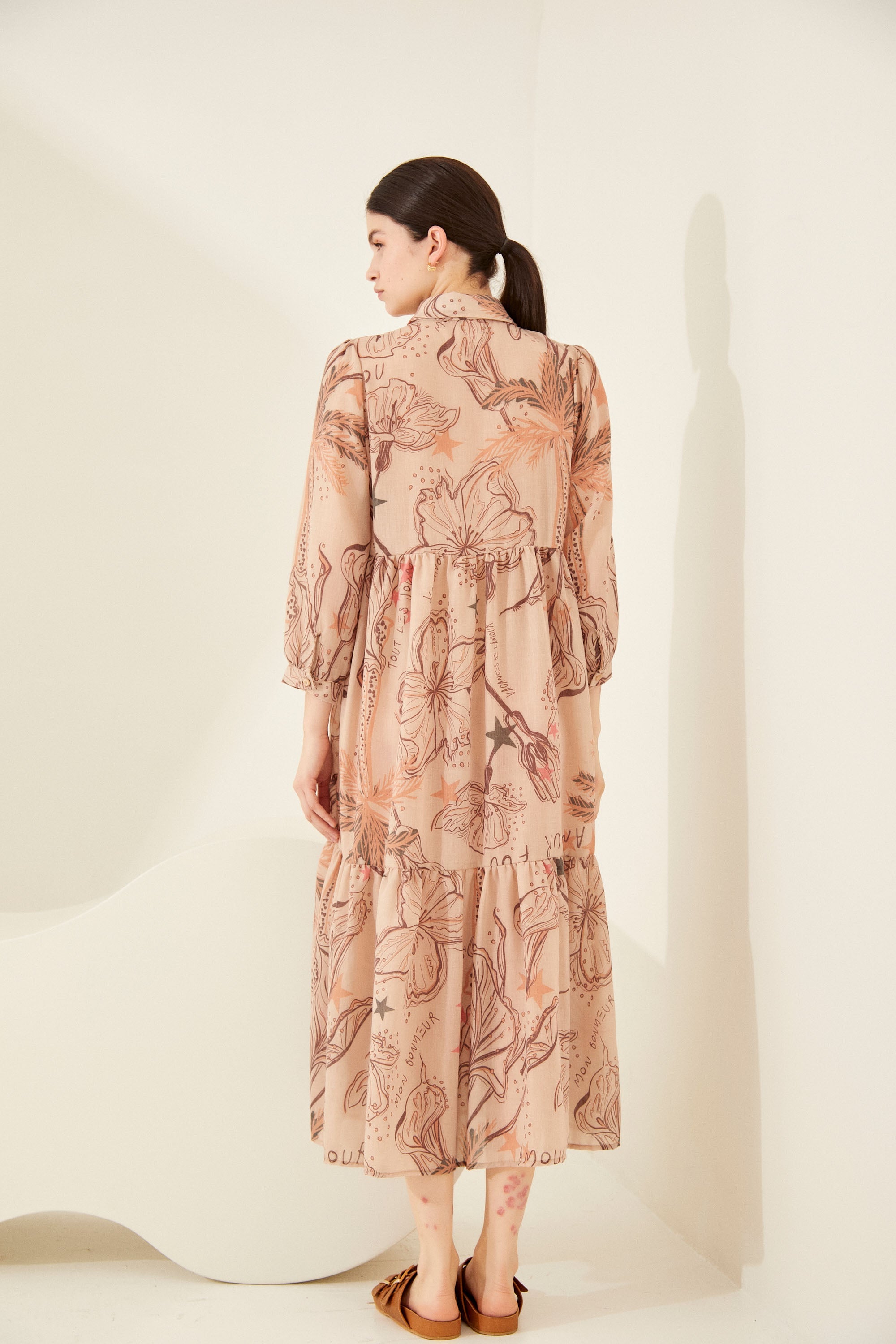 #color_camel