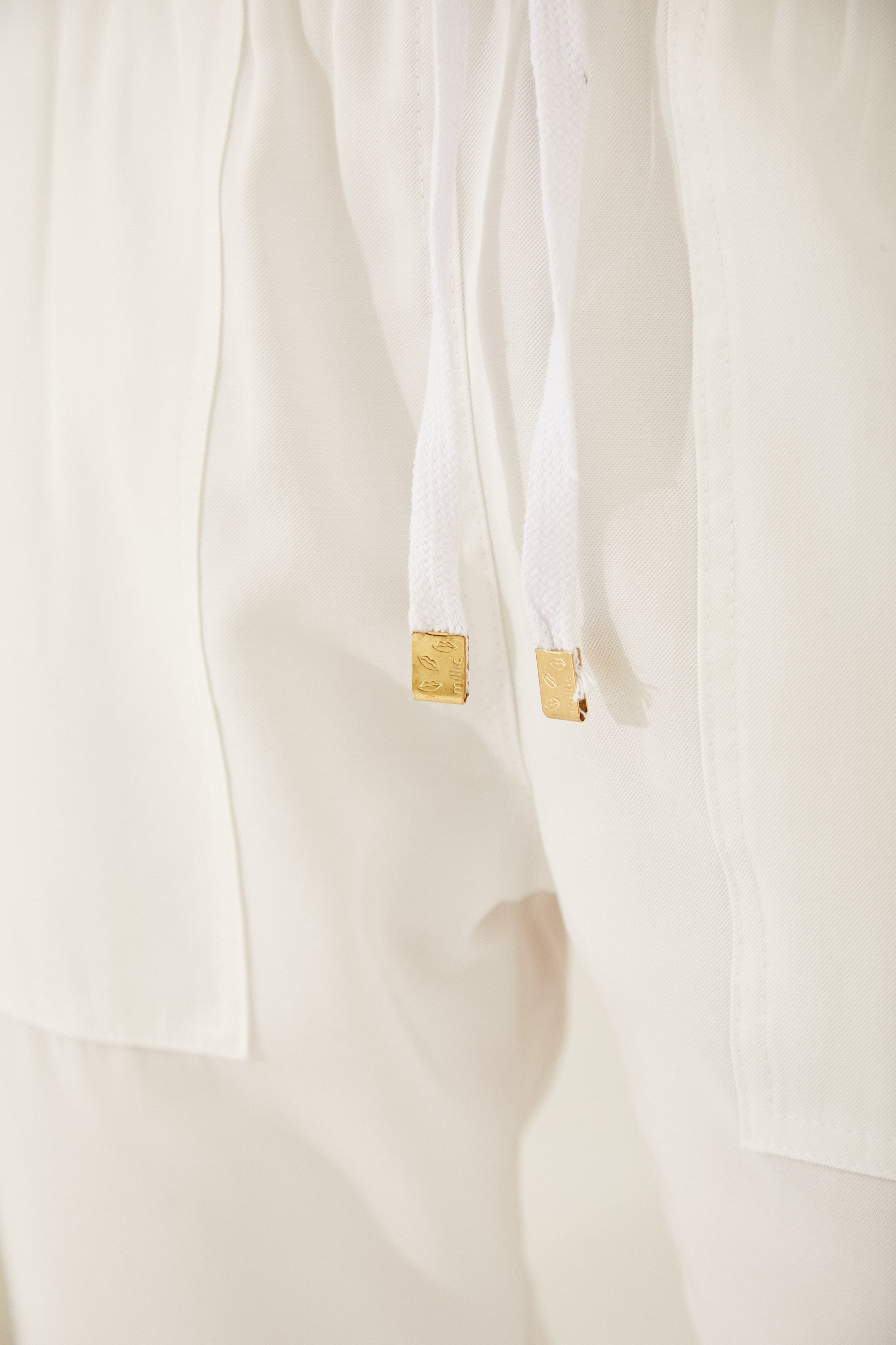 #color_blanco