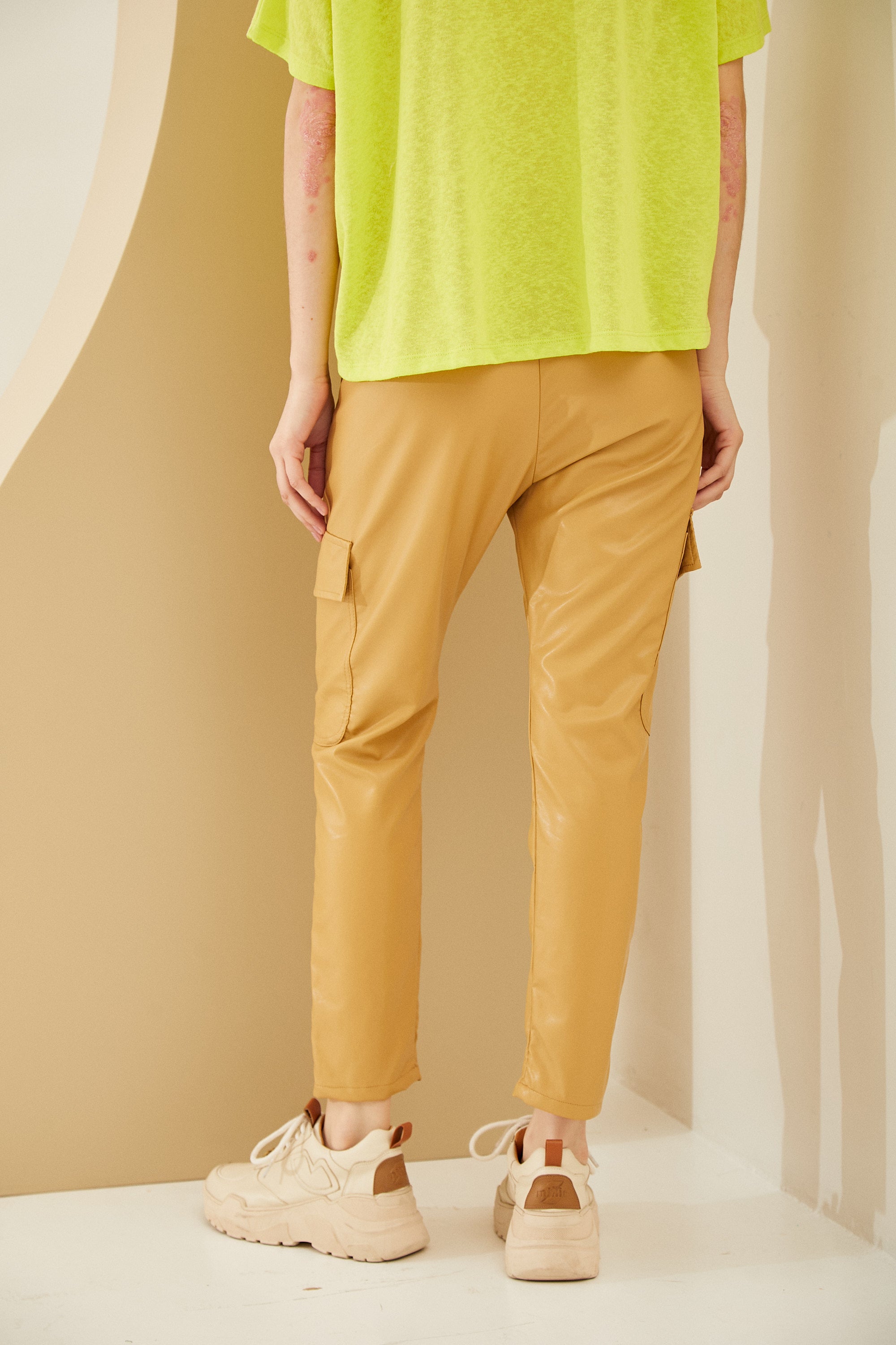 #color_beige