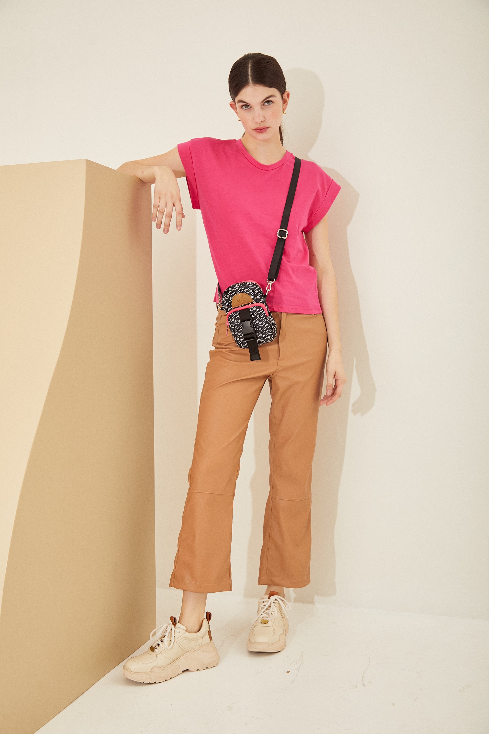 #color_fucsia