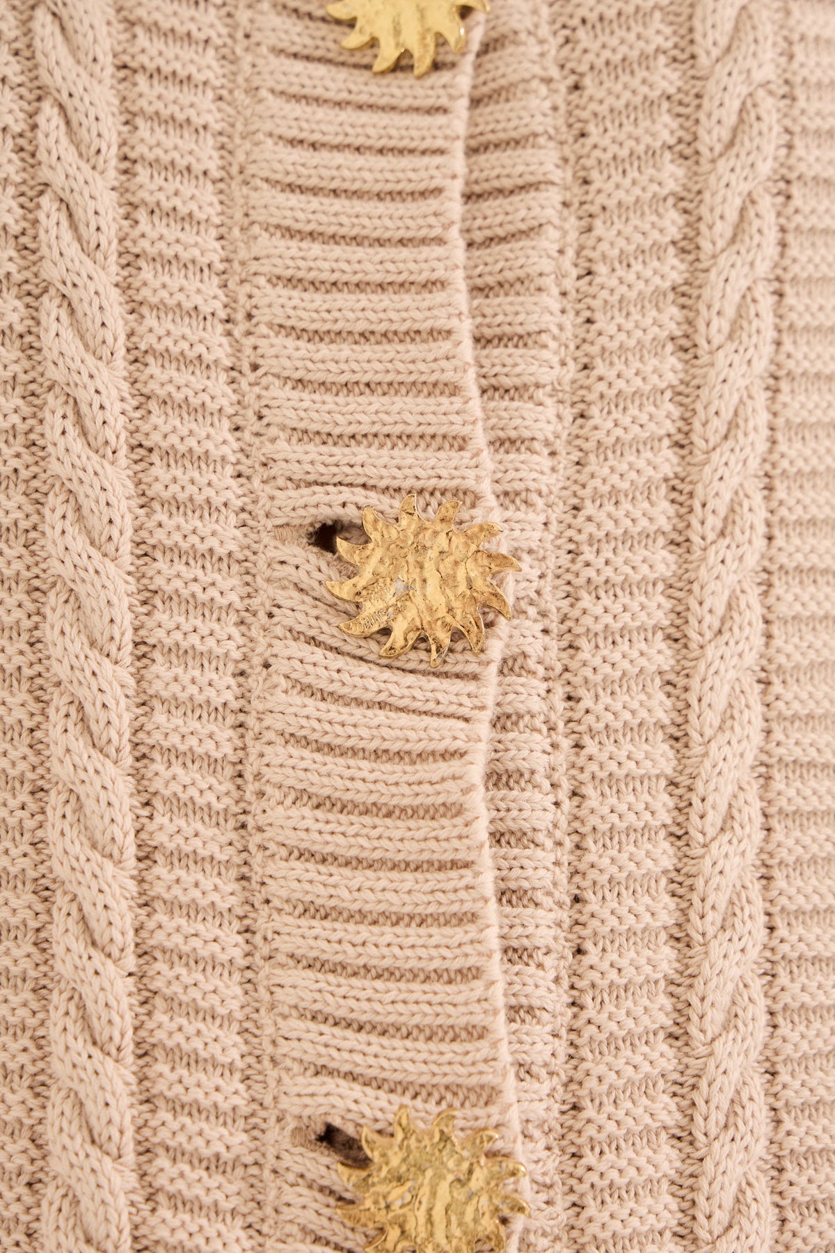 #color_beige