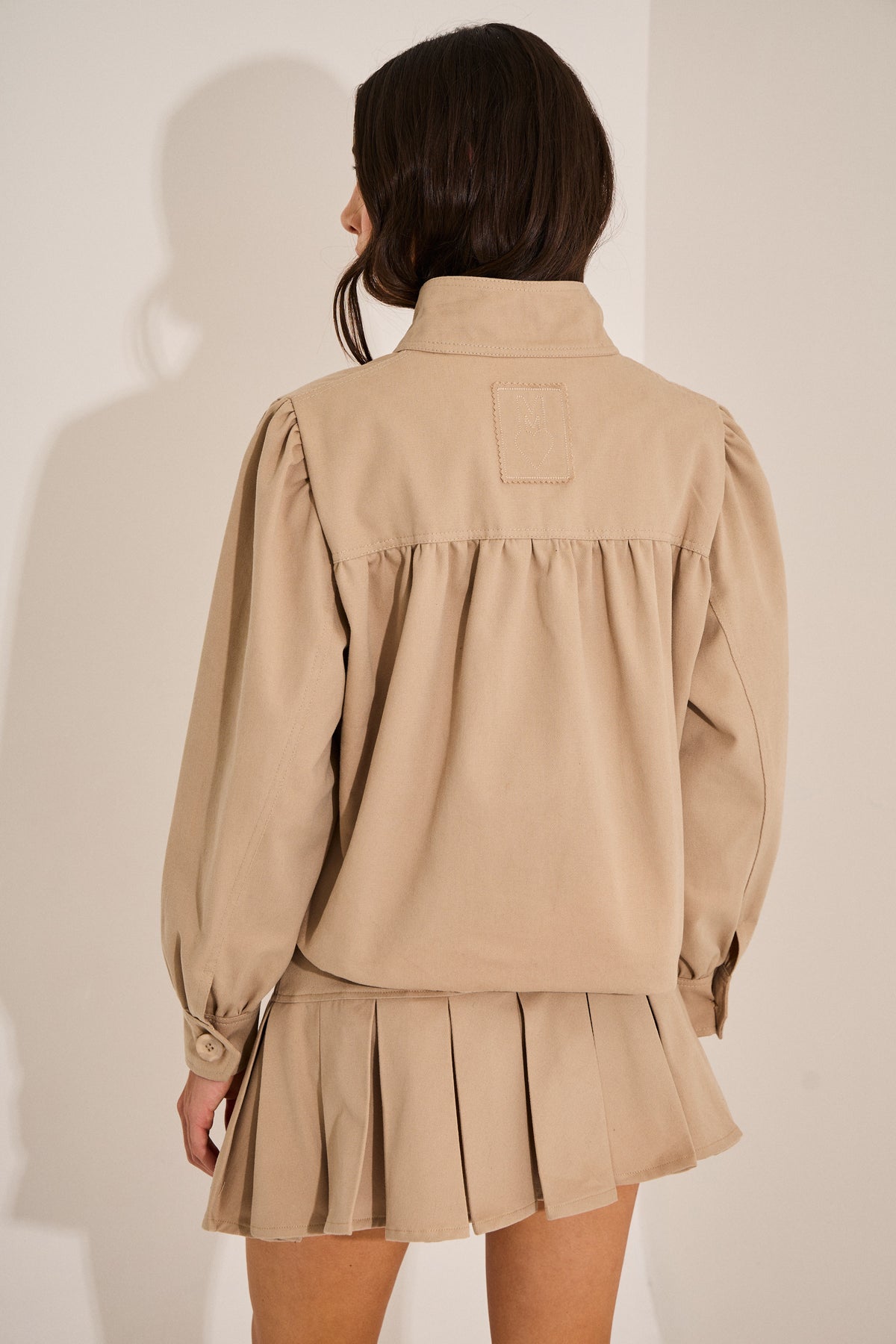 #color_beige