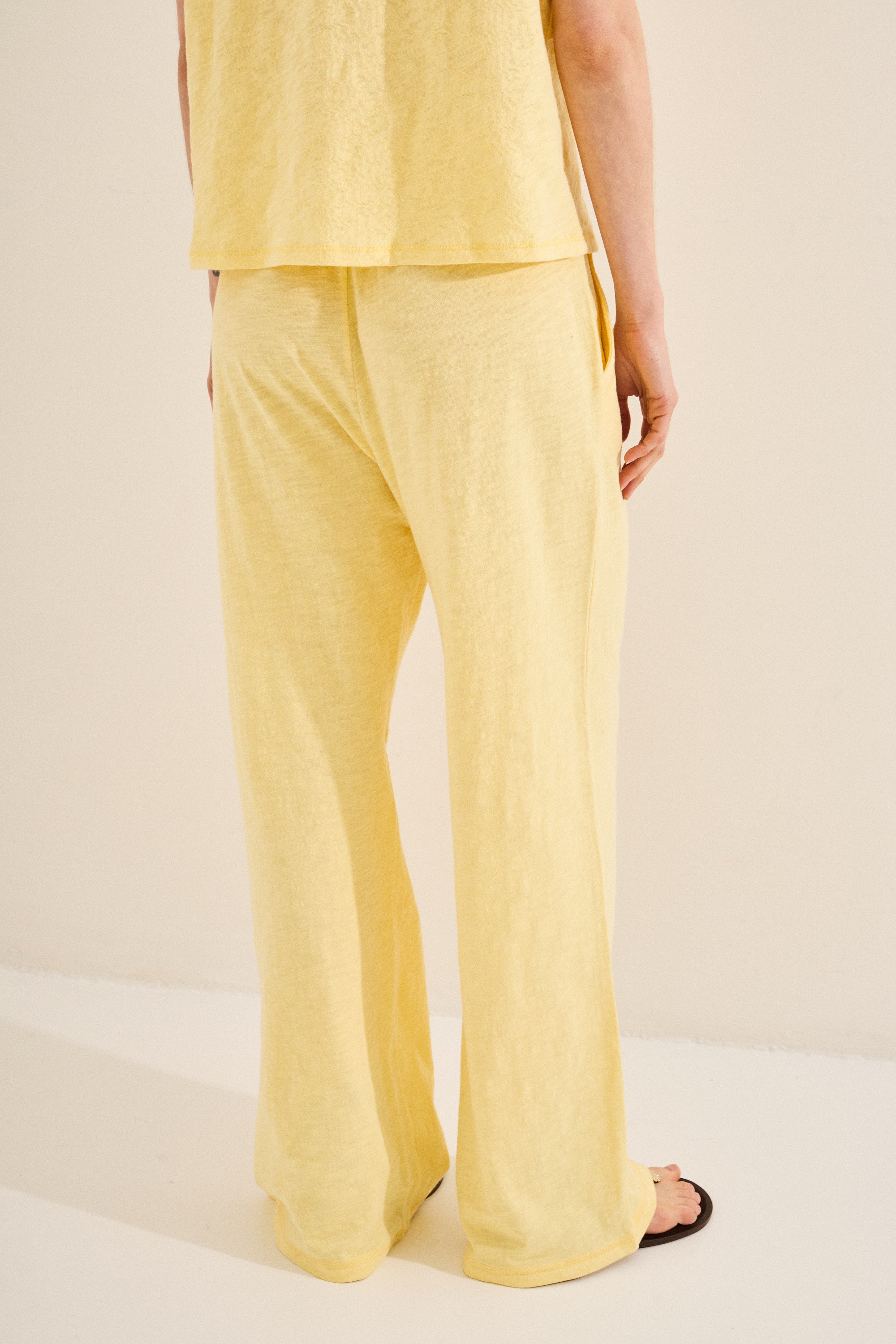 #color_amarillo