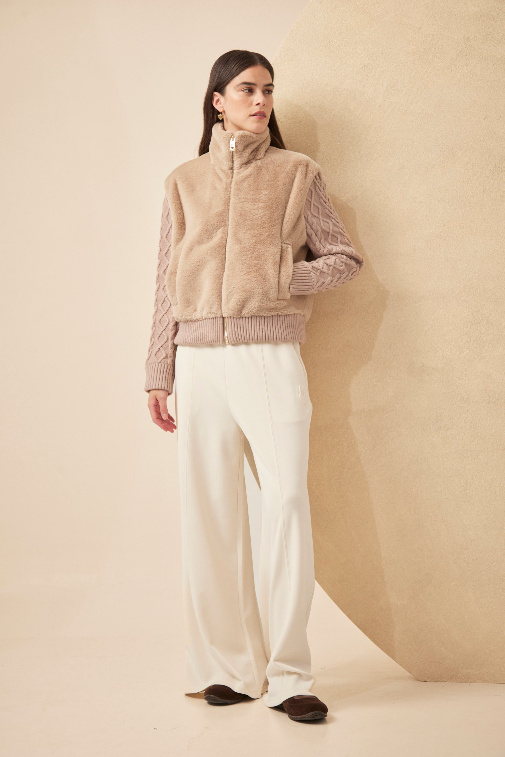 #color_beige