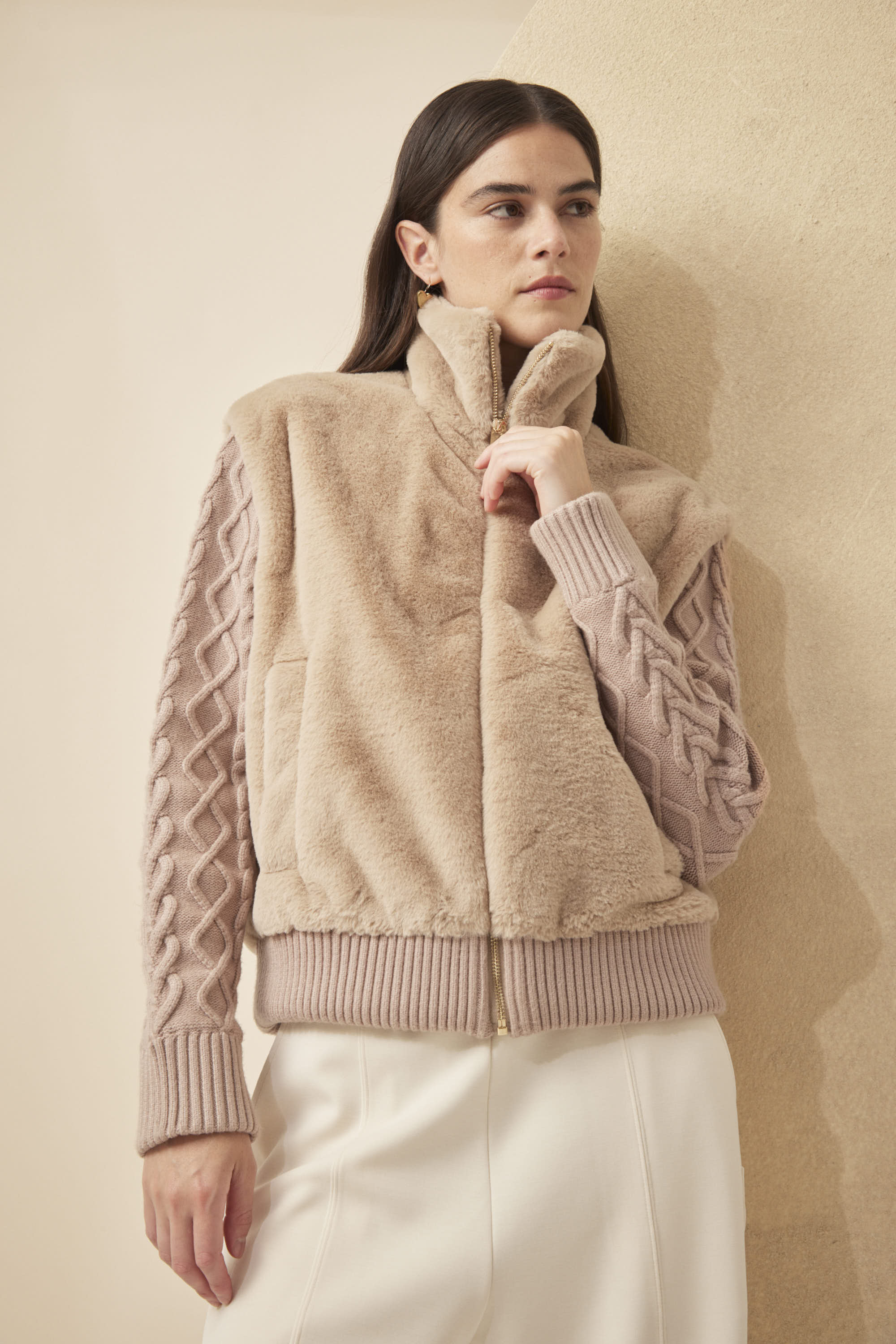 #color_beige