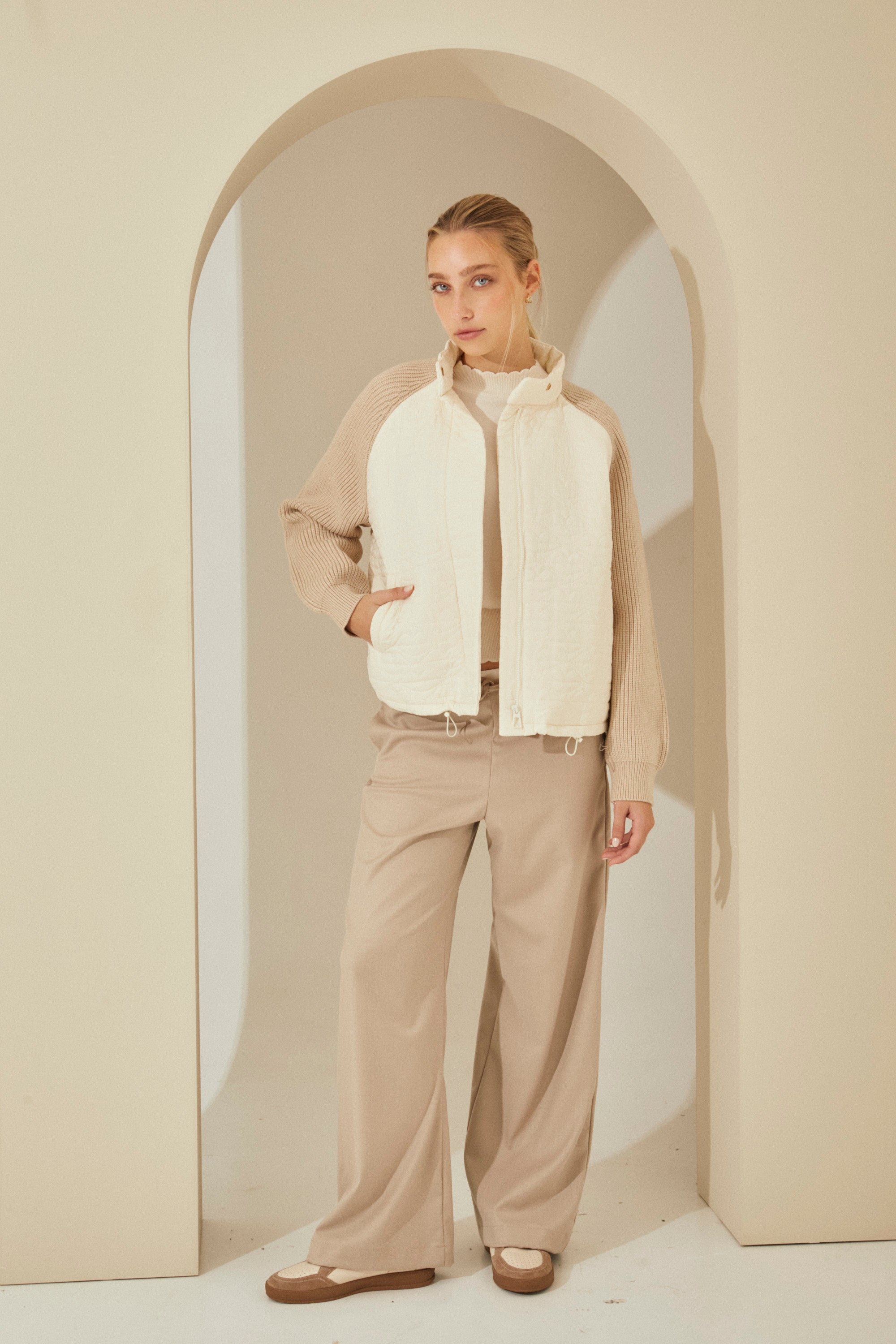#color_beige