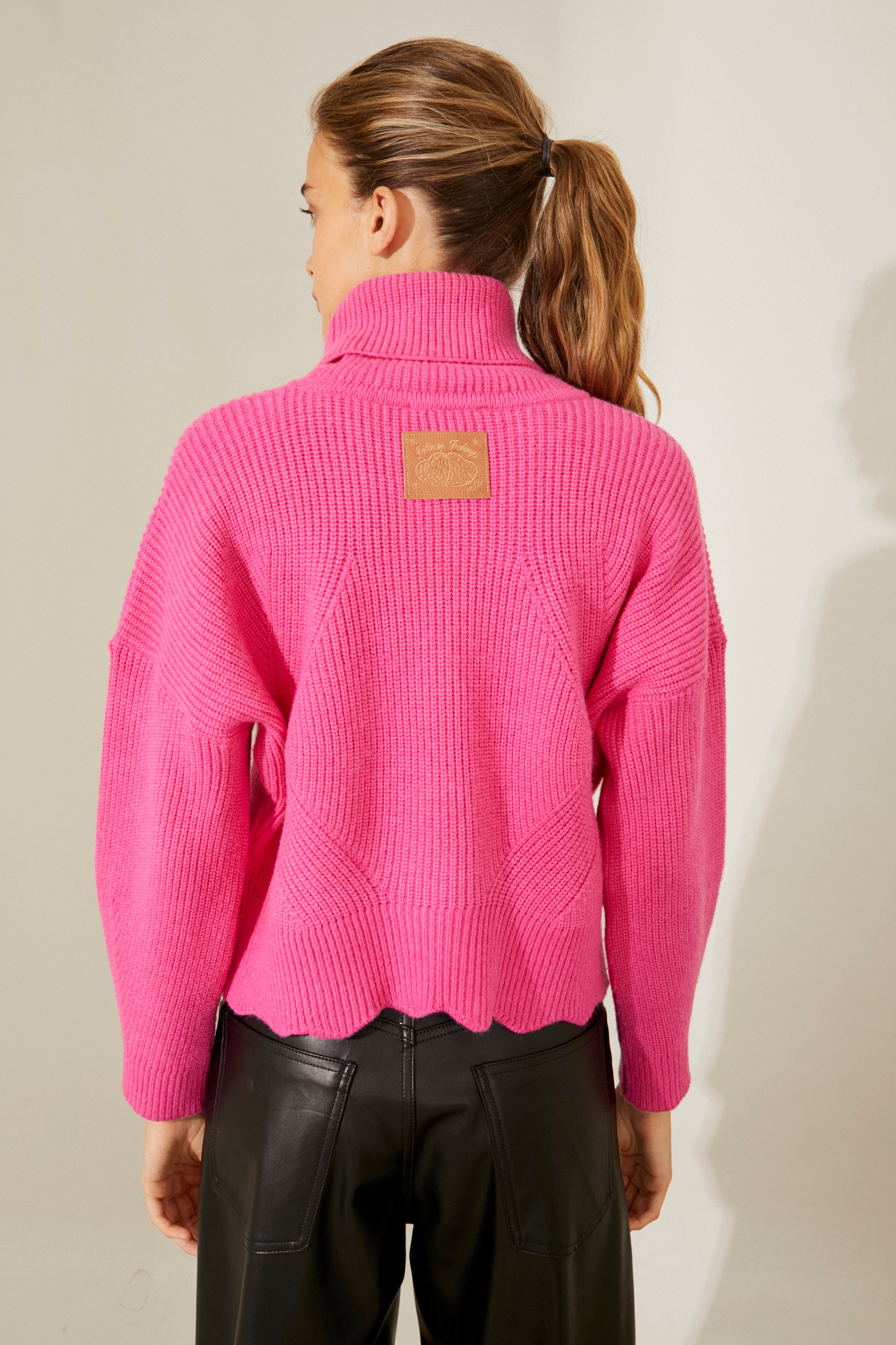#color_fucsia