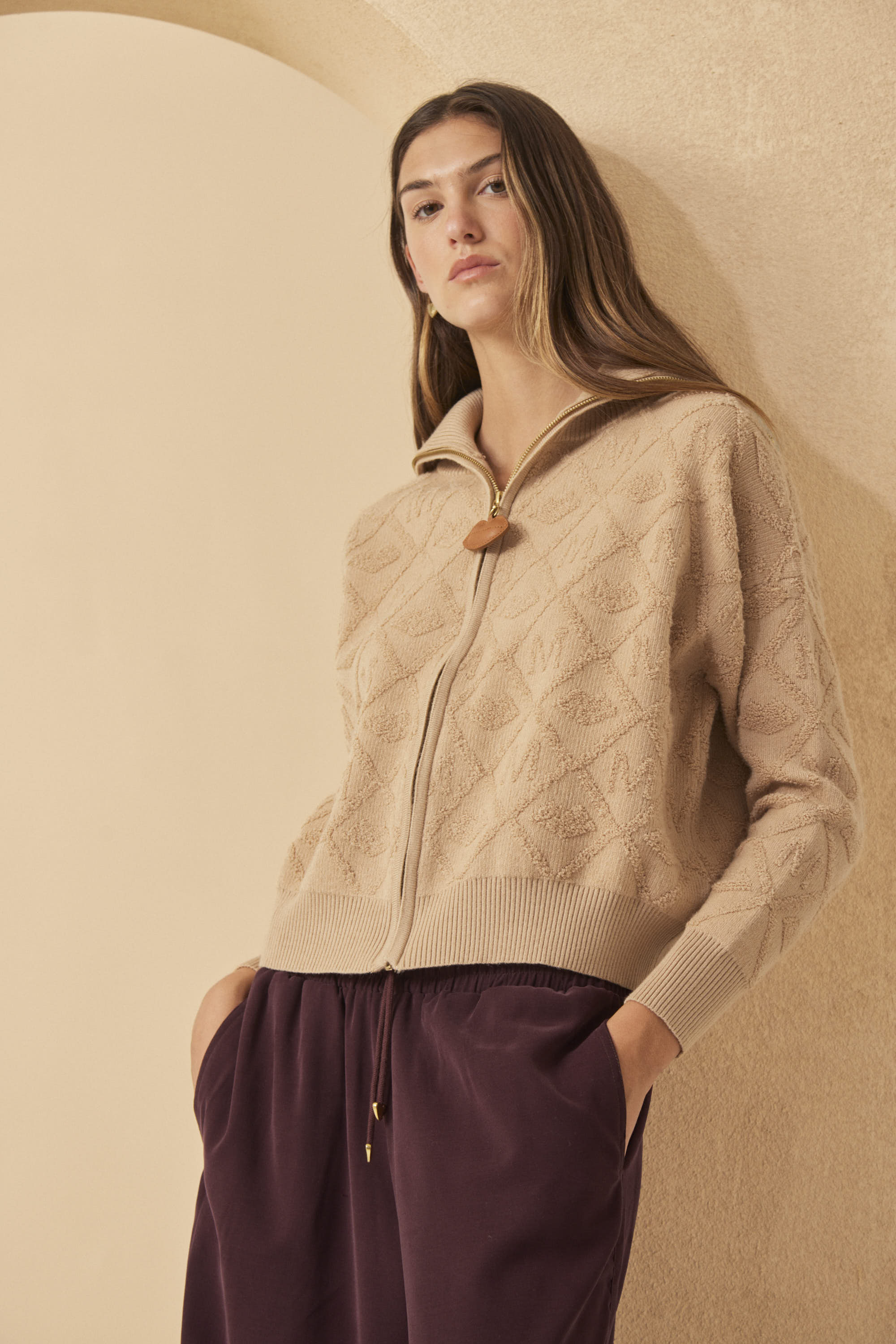 #color_camel